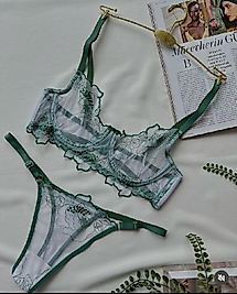 Yeşil çiçekli tül sütyen takımı