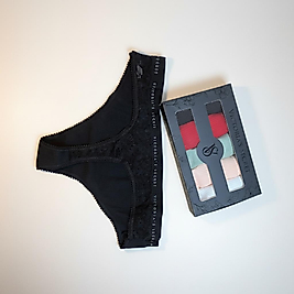 VS 5'li karısık renkte arka tül detaylı tanga