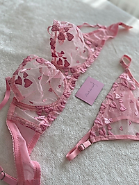 001 C cup pembe kalp desenli tül sütyen takımı