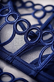 Lacivert transparan dantel sütyen takımı