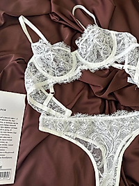 Ekru  dantelli sütyen takımı