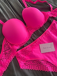 c cup pembe Sütyen takımı